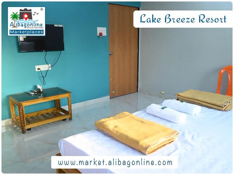 Lake Breeze Resort
